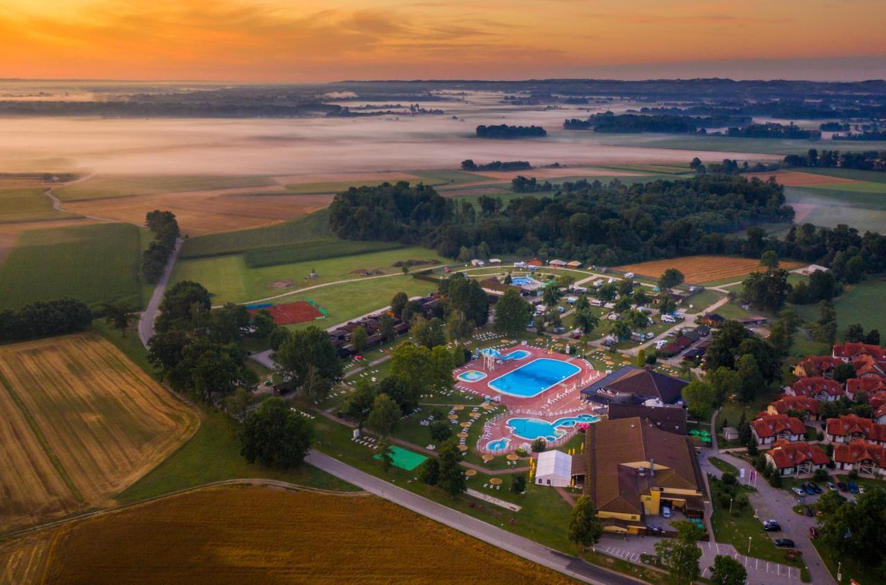 Terme Banovci - Hotelsko Naselje Zeleni Gaj 외부 사진